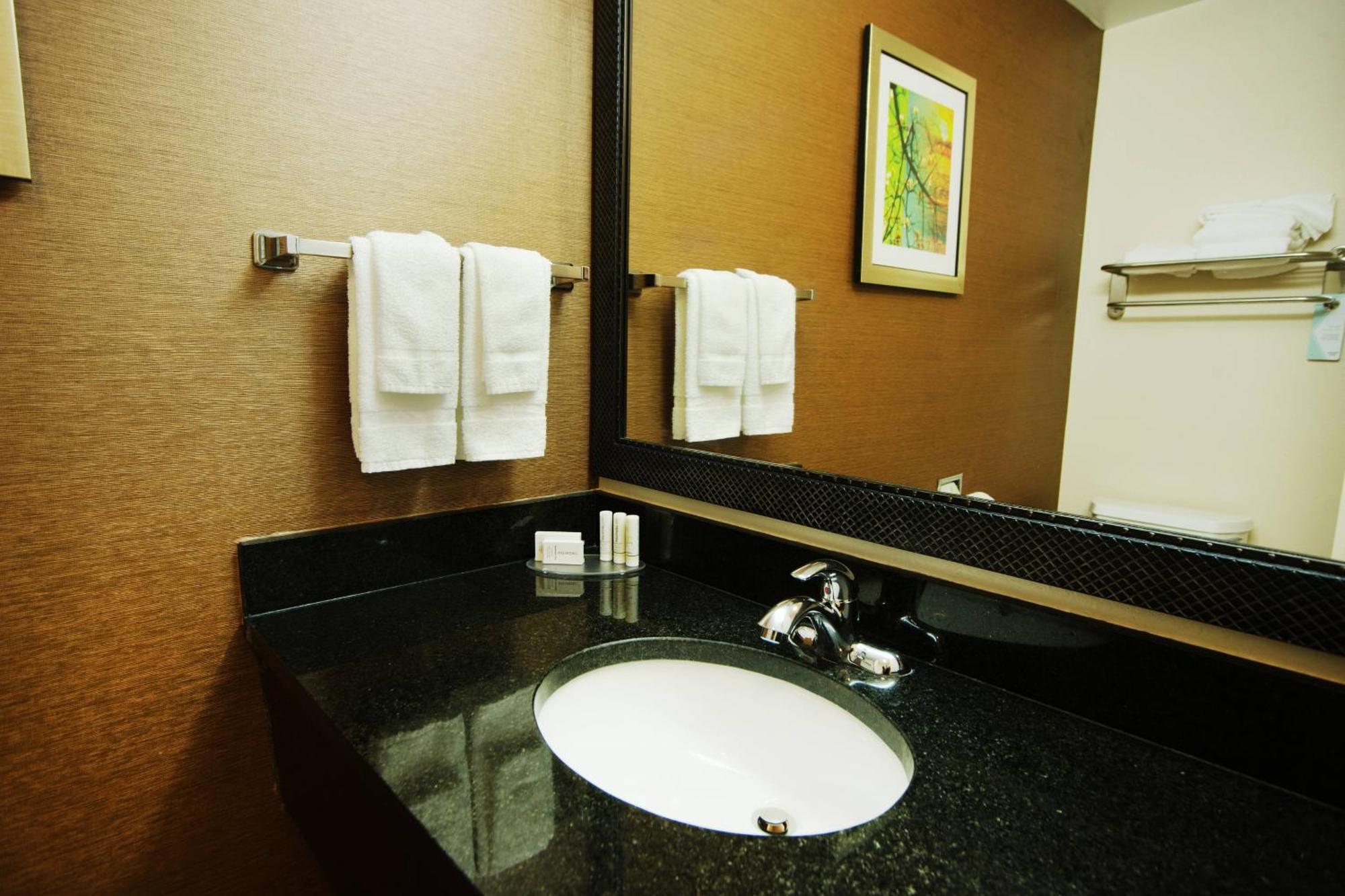 Fairfield Inn And Suites By Marriott ברטלסוויל מראה חיצוני תמונה